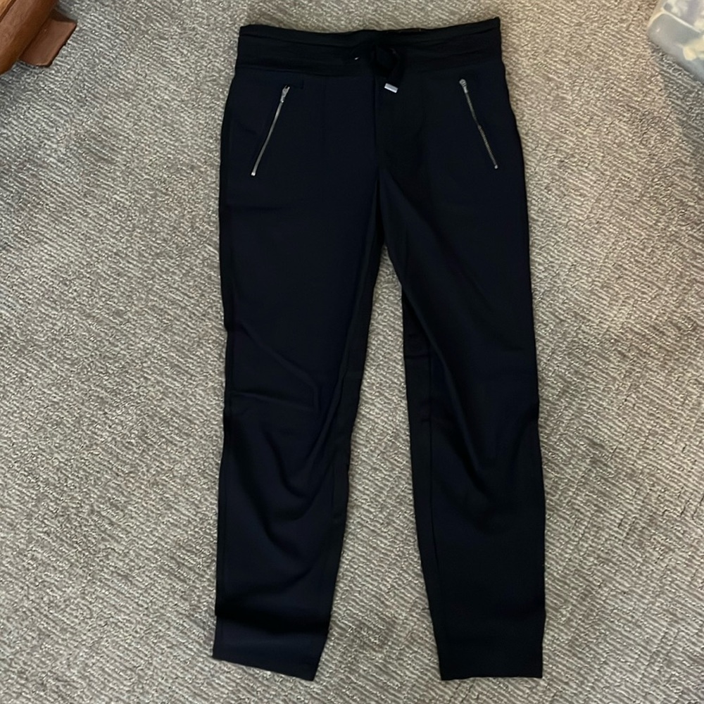 Athleta women’s joggers size 8
